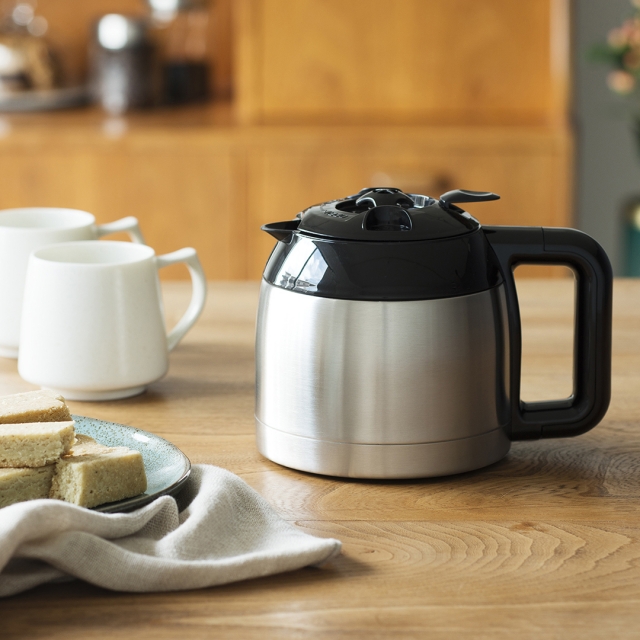 Russell Hobbs (ラッセルホブス) 8カップコーヒーメーカー[7653JP