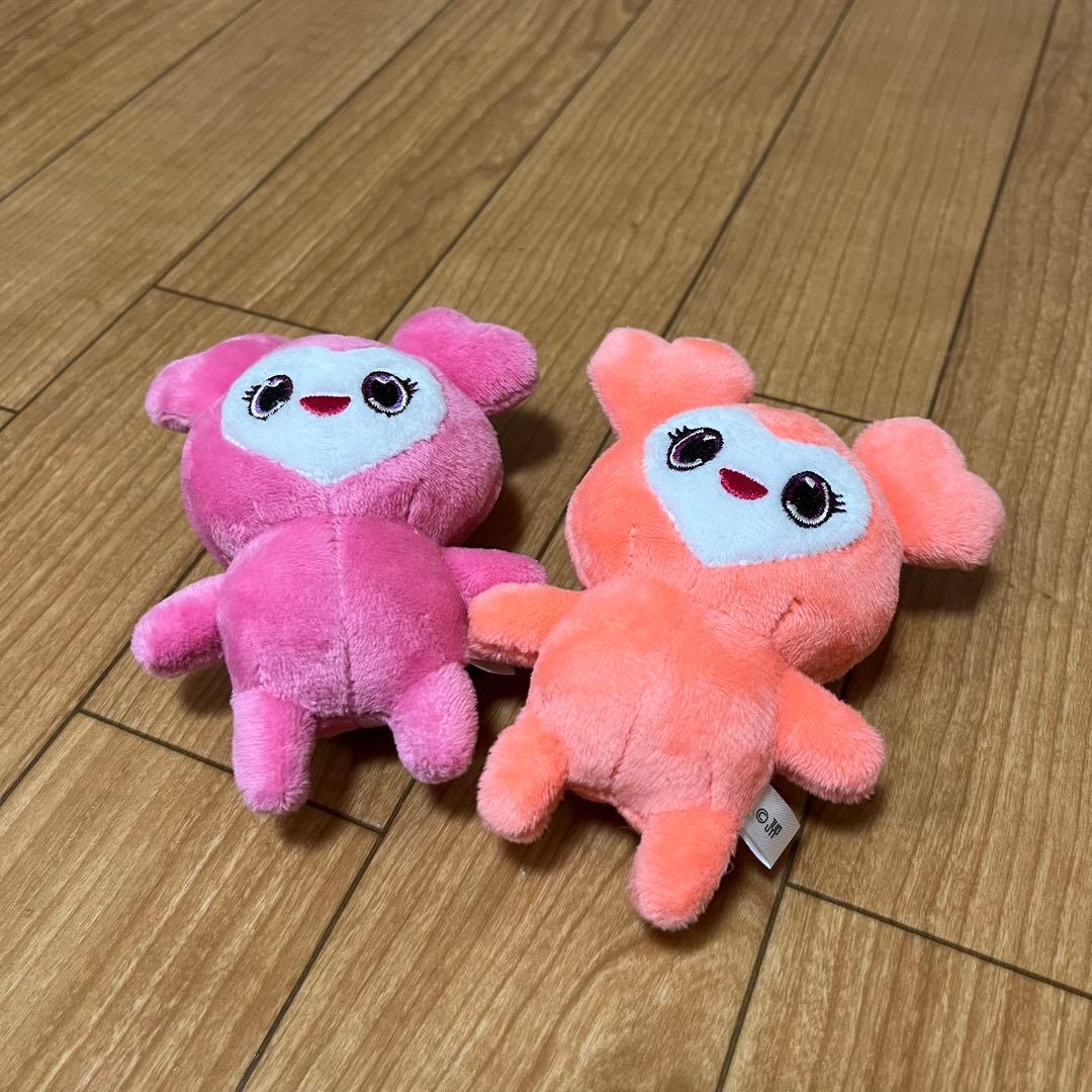 M*様 TWICE ラブリー バックチャーム ノーマル 初期 公式 - メルカリ